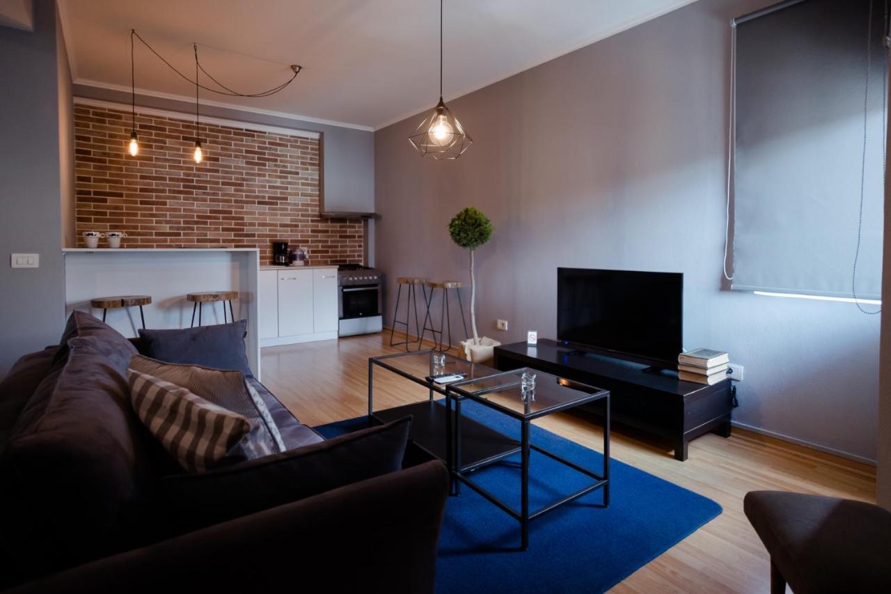 7Seven Hotel Korce Esterno foto