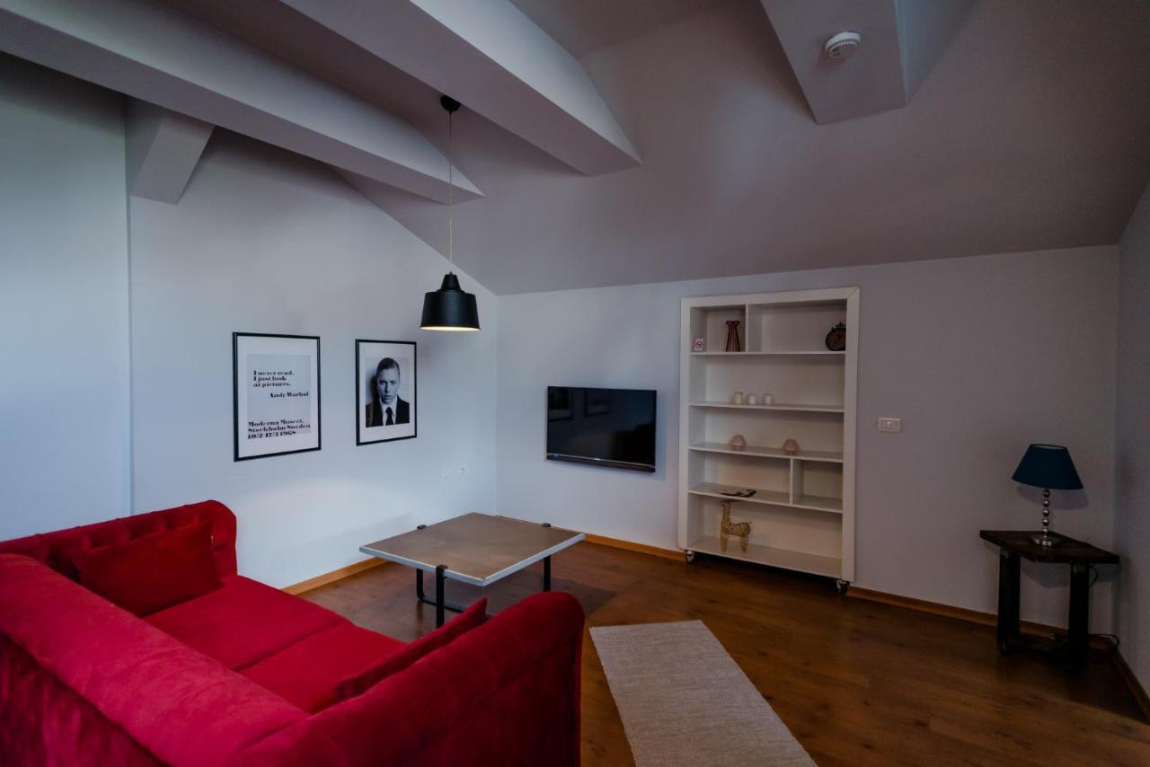 7Seven Hotel Korce Esterno foto