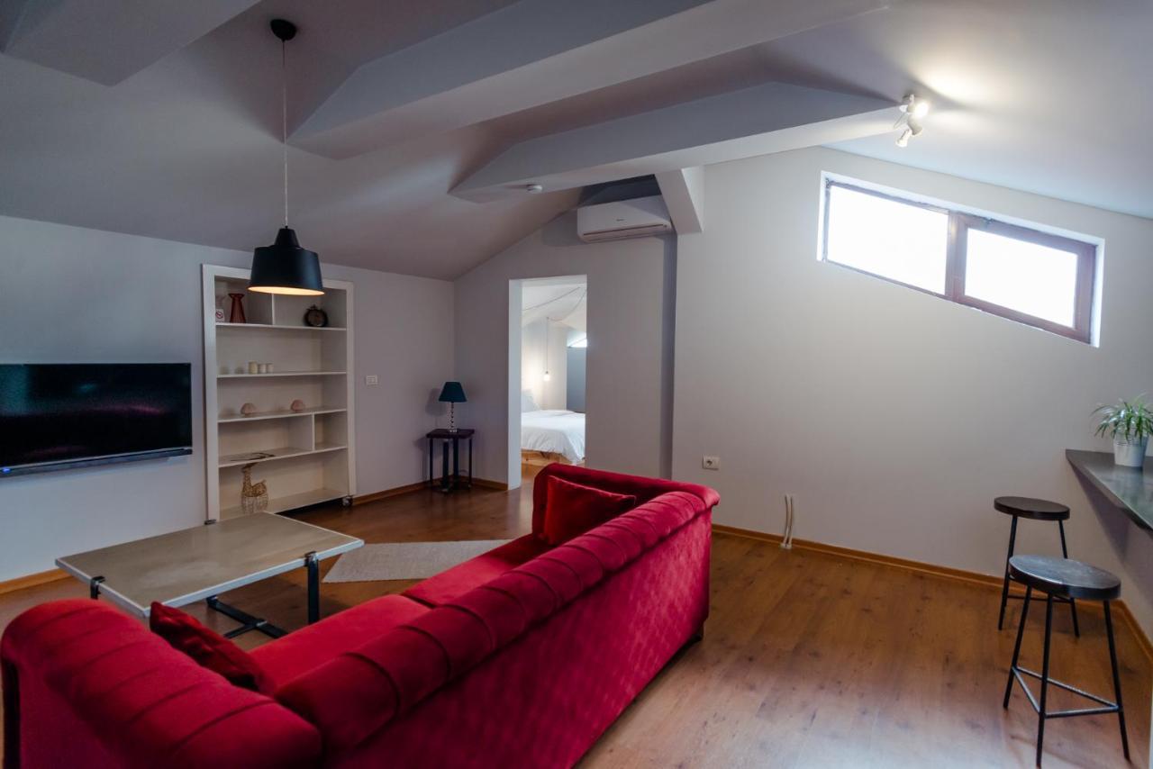 7Seven Hotel Korce Esterno foto