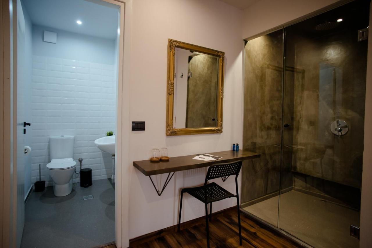 7Seven Hotel Korce Esterno foto